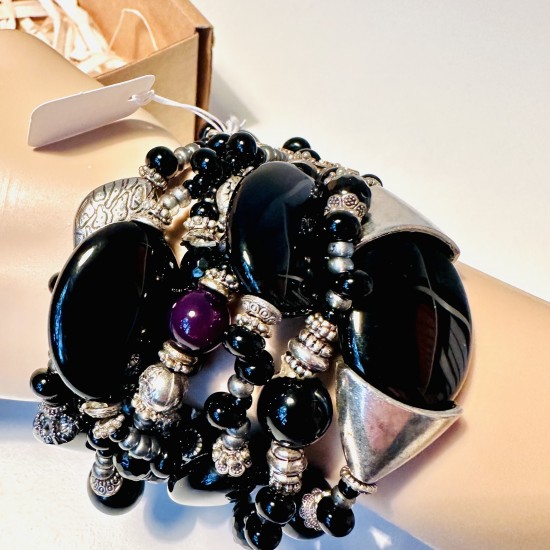 Talisman bracelet made of natural stones code 410005