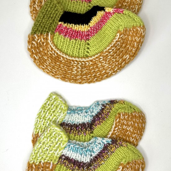 Knitted slippers for children code 130010