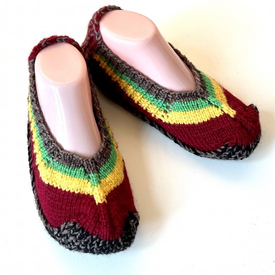 Knitted slippers code 130017 Knitted slippers code 130017