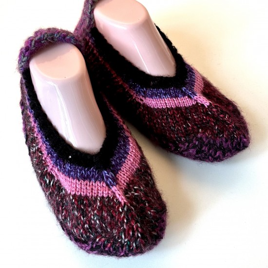 Knitted slippers code 130016 Knitted slippers code 130016